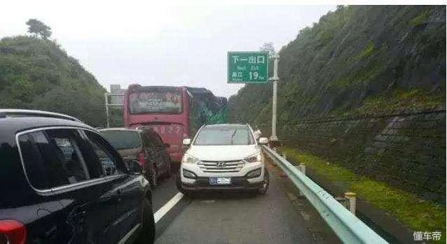 米乐M6-陈晓东首晒老婆八月大肚照 工作忙难相聚(图1) 米乐M6