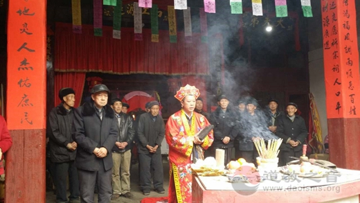 米乐M6官方入口:周杰伦昆凌相伴赴英 或在当地举行求婚(图1) 米乐M6