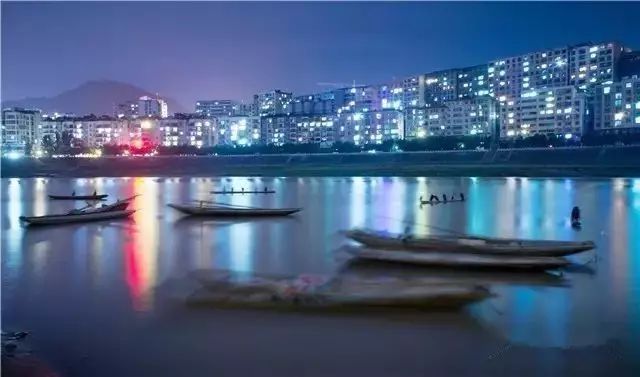 港媒曝郑嘉颖十年秘交10女星 花心程度远胜林峰‘米乐M6’(图1) m6最新官网