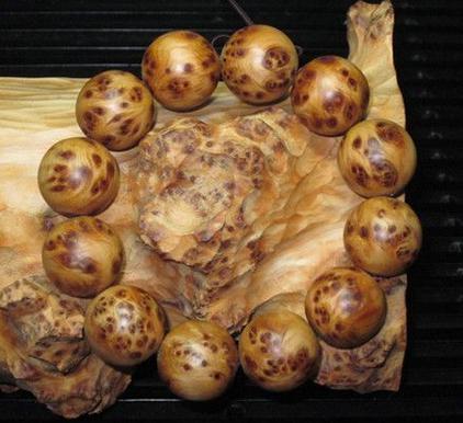 米乐M6:叶世荣婚后首会歌迷 岳父母撑场频赞好女婿(图1) m6最新官网