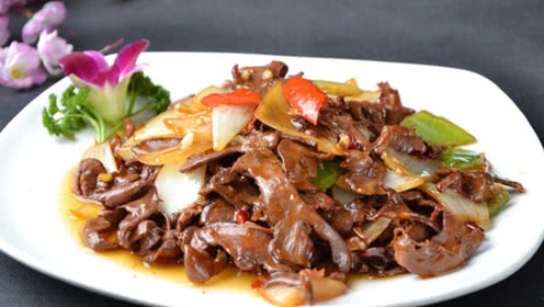 m6最新官网|卫冕冠军6人上双军粤战14连胜 广东121-97取赛点(图2) 米乐M6官方入口