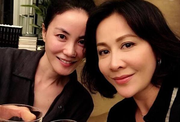 陈妍希登封面化身雪精灵 曝做演员就要不停尝试“m6最新官网”