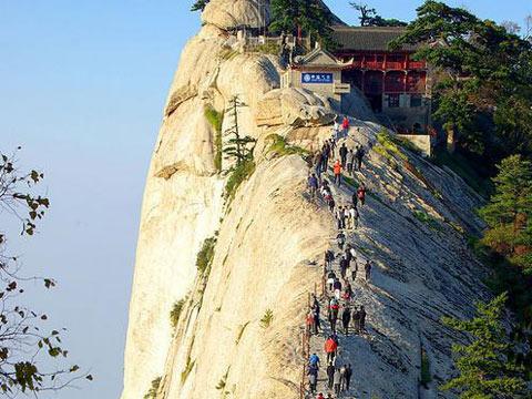 帕克绝杀广东96-94上海 总比分2-1上海濒临悬崖“m6最新官网”(图1) 米乐M6官方入口